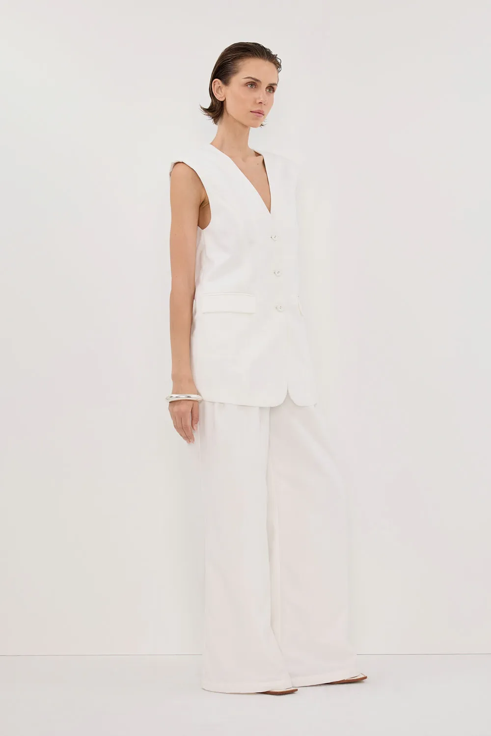 OLIVER WHITE OVERSIZED VEST sold by Dissh product image thumbnail 3