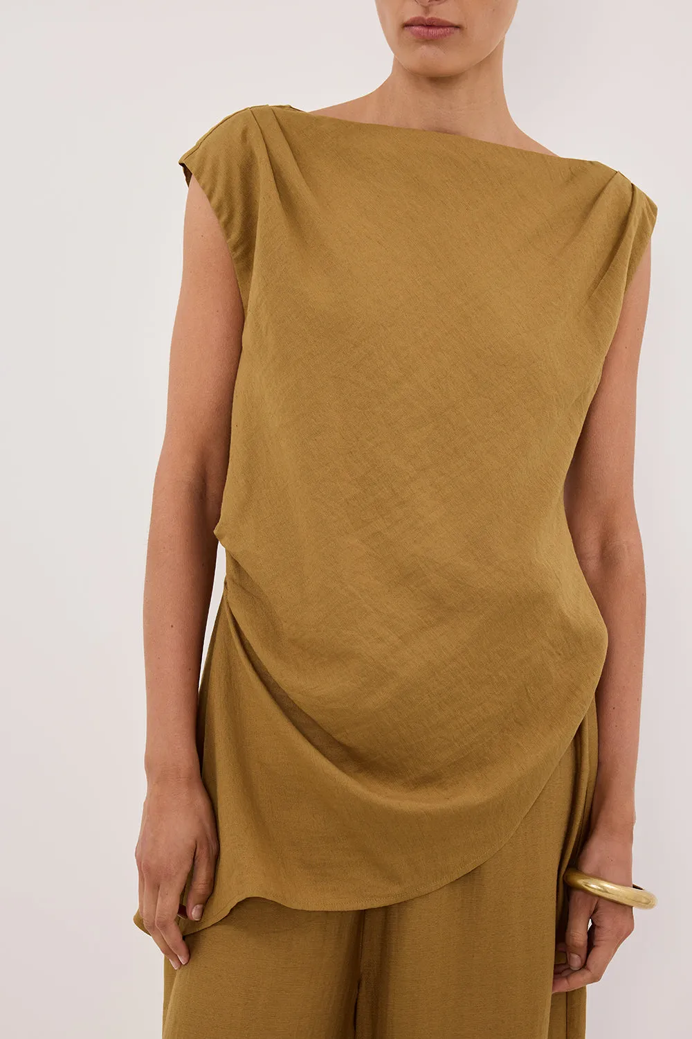 SHYLA FERN ASYMMETRICAL TOP sold by Dissh product image thumbnail 5