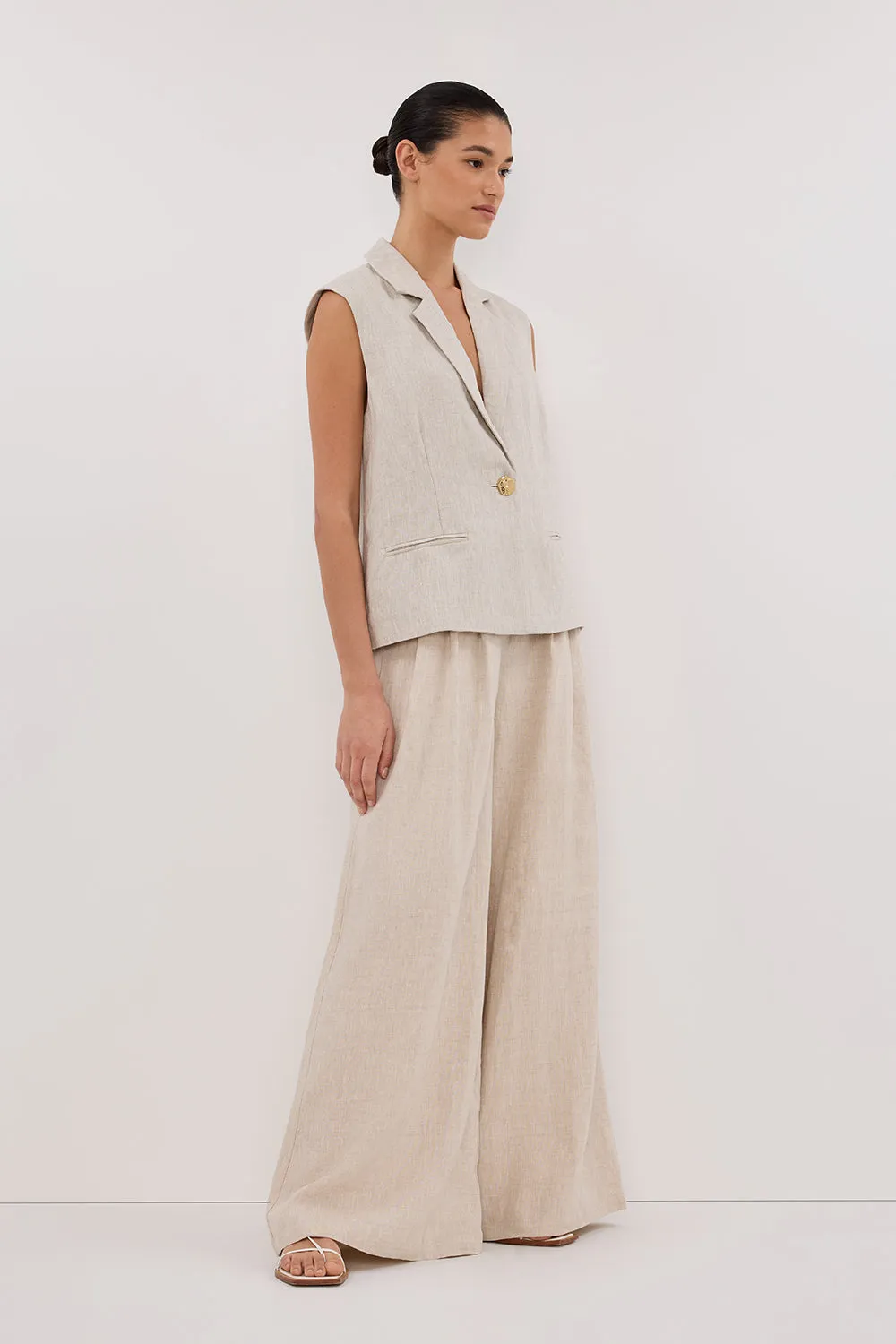 SELAH NATURAL LINEN SLEEVELESS VEST sold by Dissh product image thumbnail 3