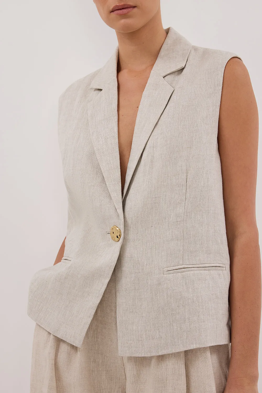 SELAH NATURAL LINEN SLEEVELESS VEST sold by Dissh product image thumbnail 5