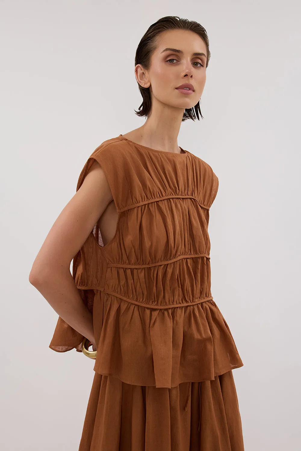 FLYNN RUST LINEN BLEND TIERED TOP sold by Dissh product image thumbnail 2