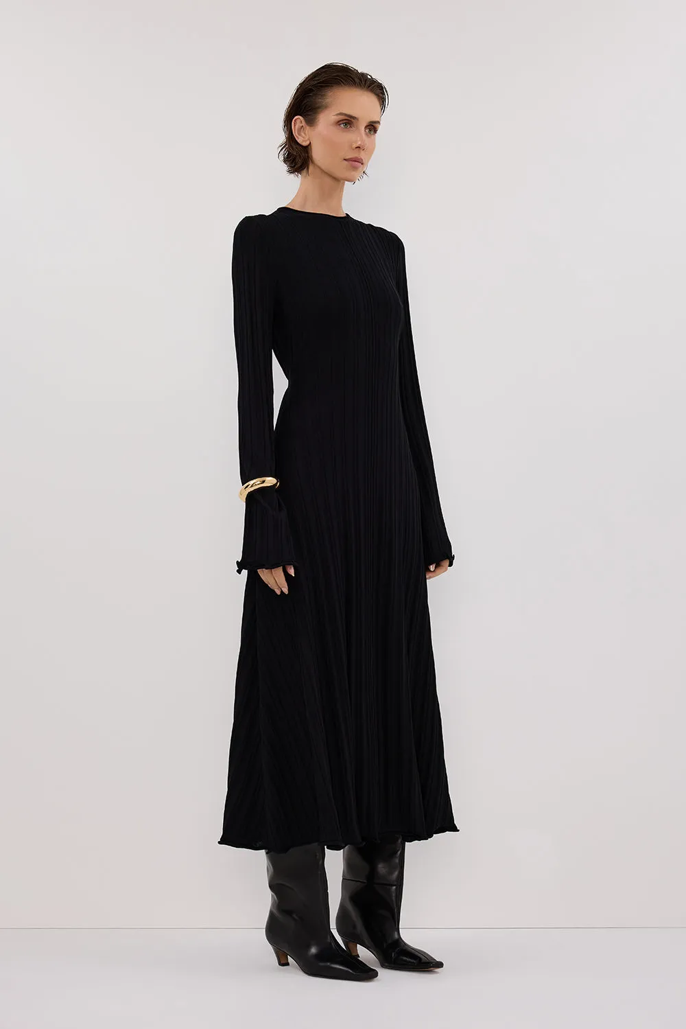 SYLVIA BLACK KNIT MIDI DRESS sold by Dissh product image thumbnail 4