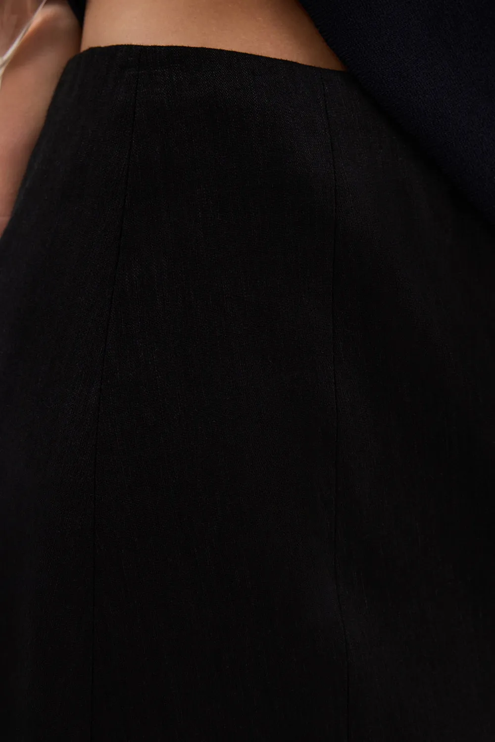 BRAX BLACK MIDI SKIRT sold by Dissh product image thumbnail 5