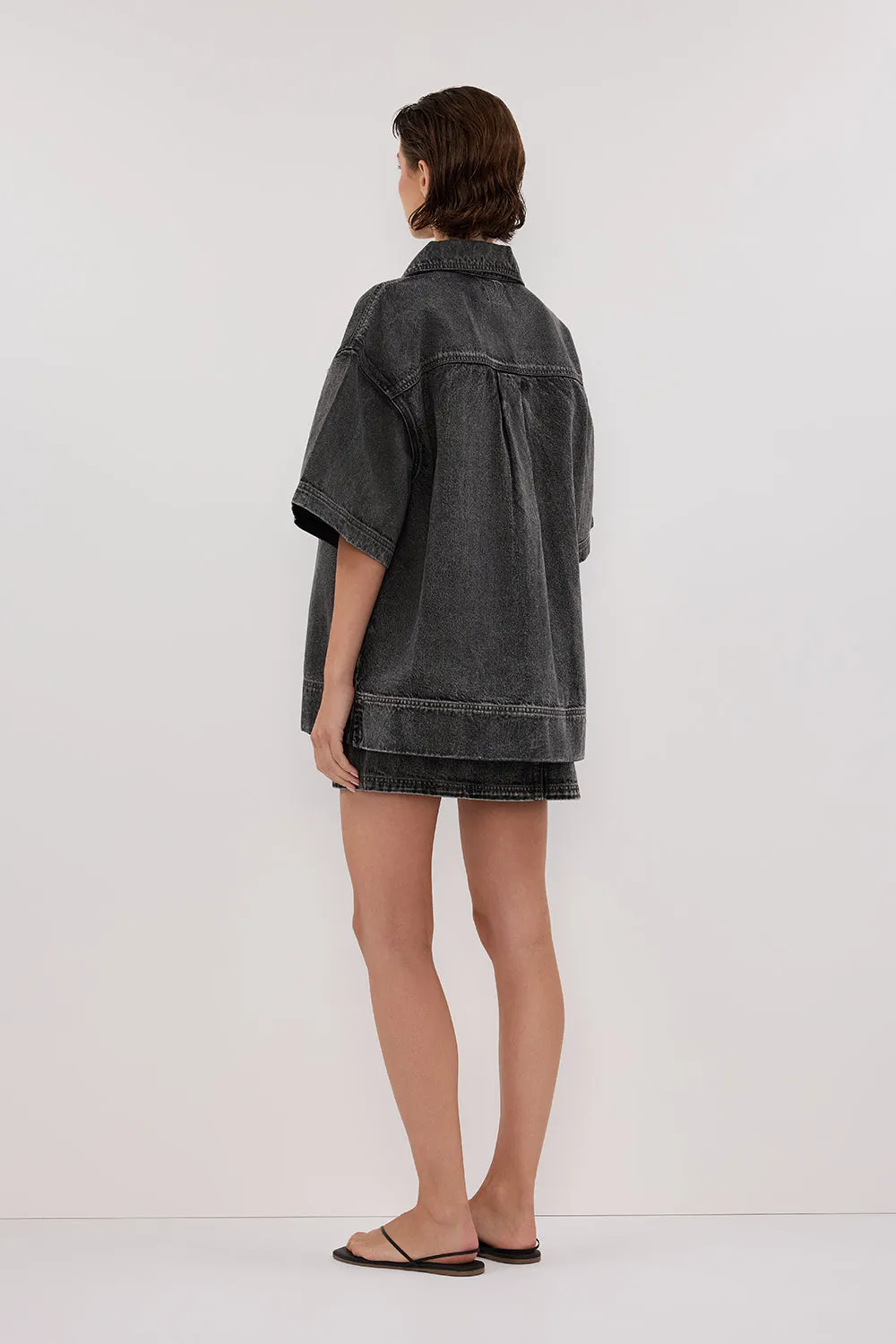 MASON WASHED BLACK BOXY DENIM SHIRT sold by Dissh product image thumbnail 4