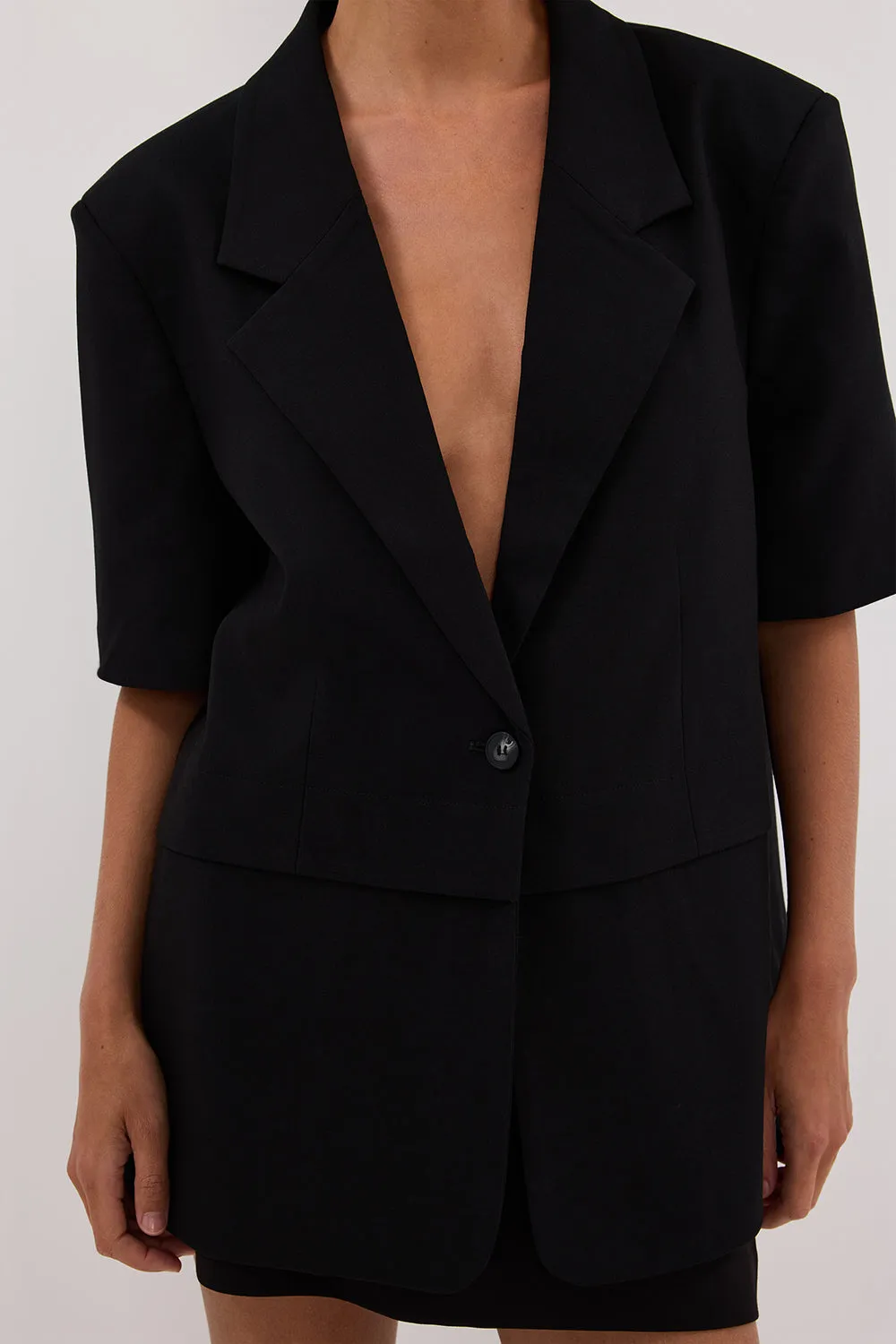 RITA BLACK SHORT SLEEVE BLAZER sold by Dissh product image thumbnail 5