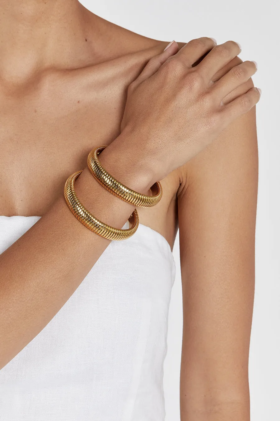 LUV AJ FLEX CHAIN BRACELETS GOLD sold by Dissh product image thumbnail 4