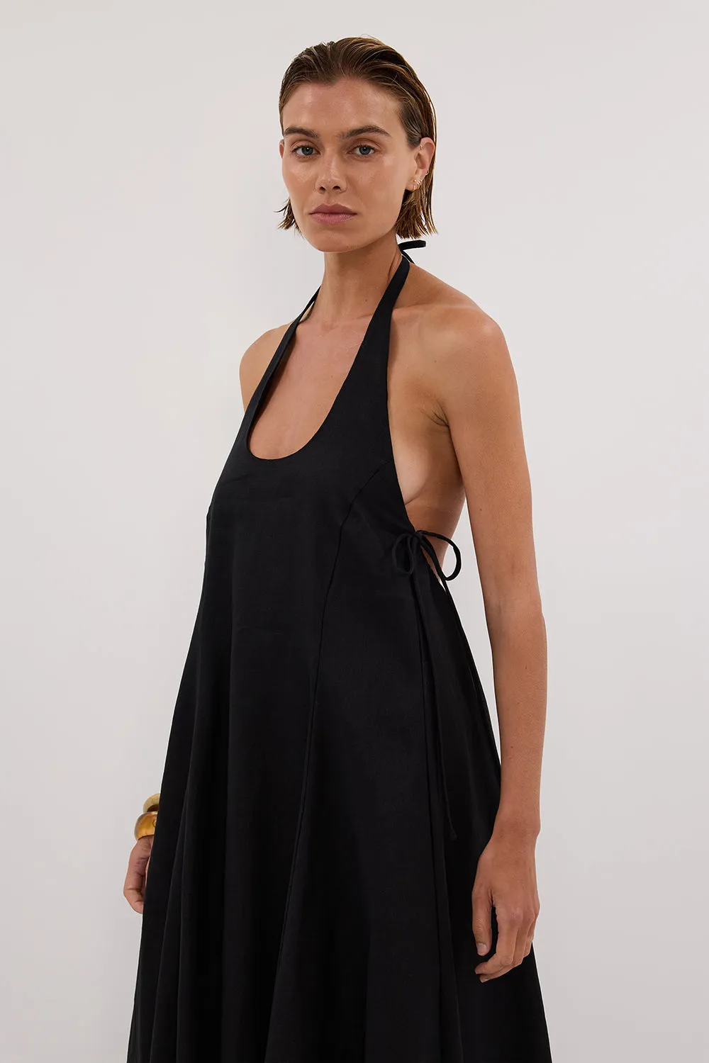 ABBY BLACK HALTER LINEN MAXI DRESS sold by Dissh product image thumbnail 2