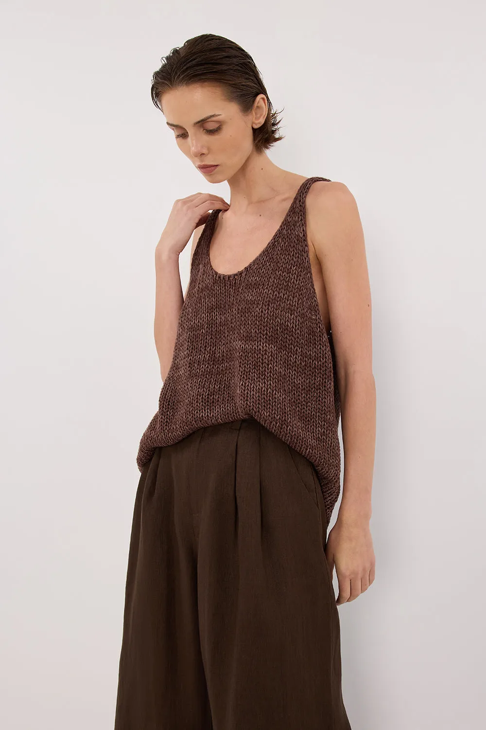 HEIDI CHOC MARLE SCOOP KNIT TANK sold by Dissh product image thumbnail 4