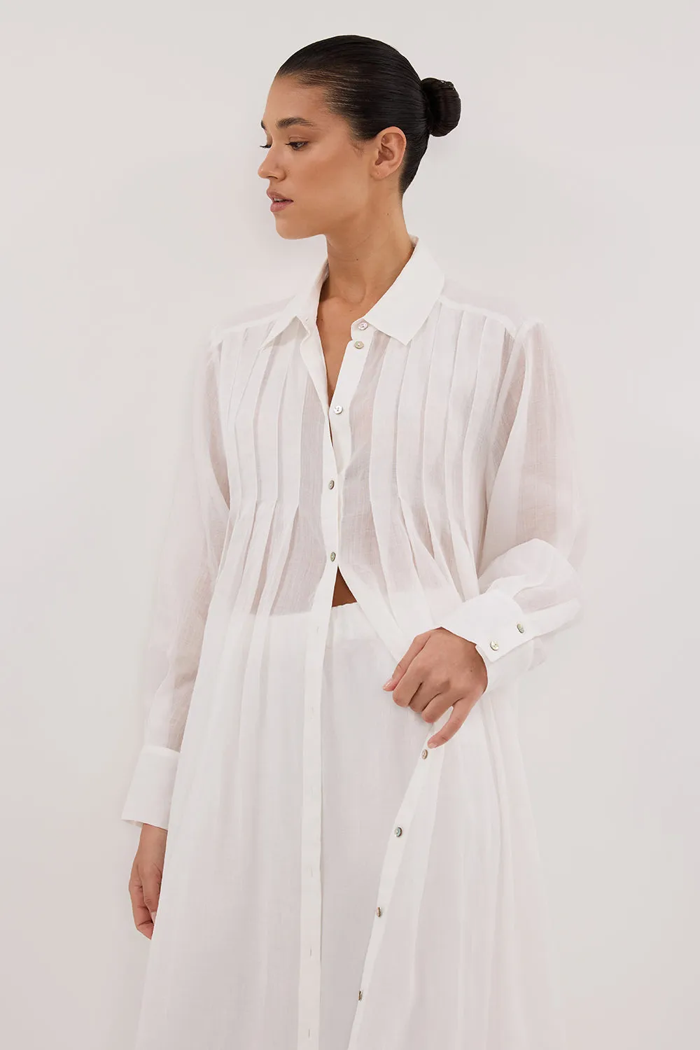 CARMEL WHITE RAMIE SHIRT DRESS sold by Dissh product image thumbnail 3