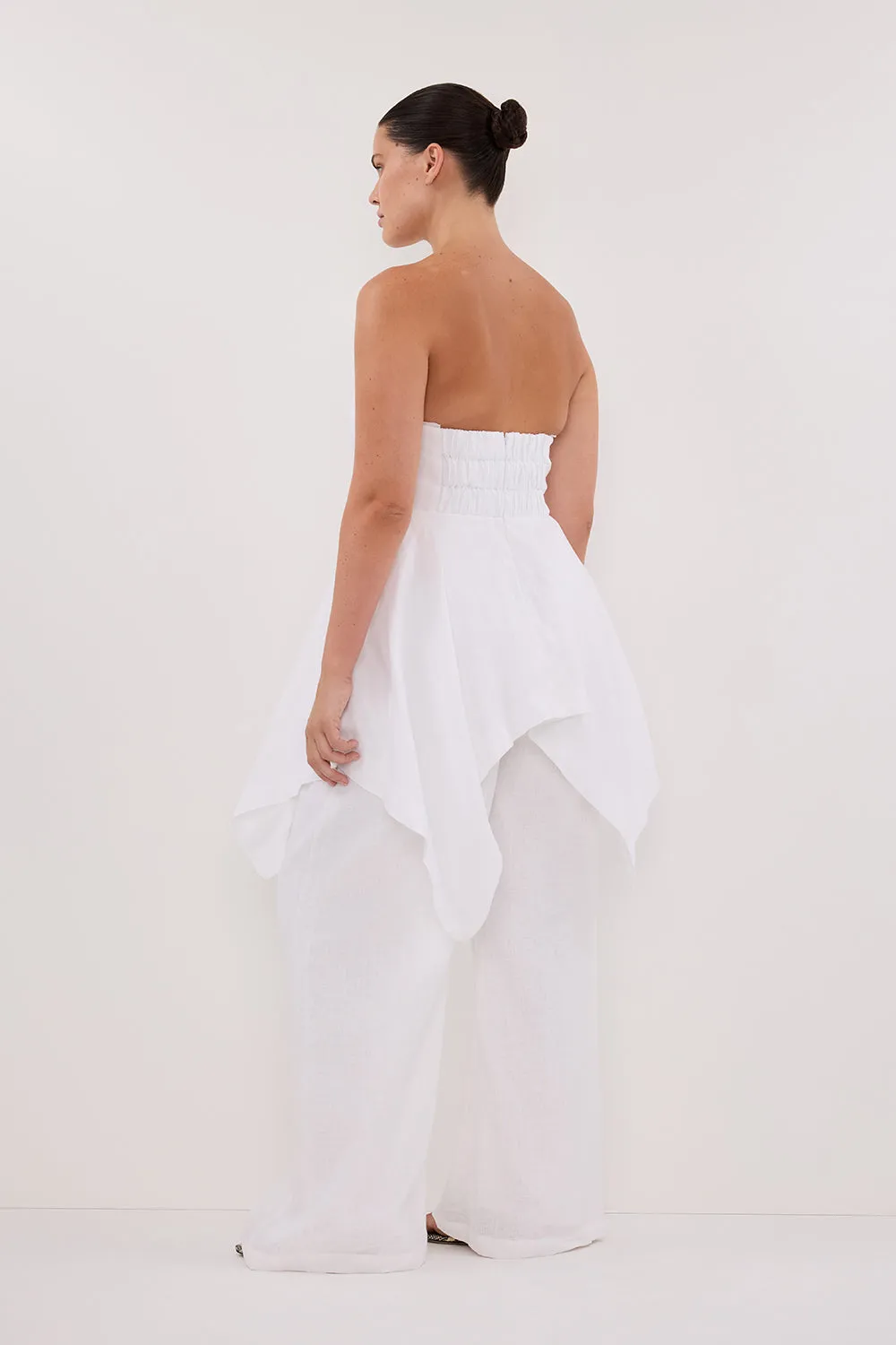 LUNA WHITE LINEN HANDKERCHIEF TOP sold by Dissh product image thumbnail 4