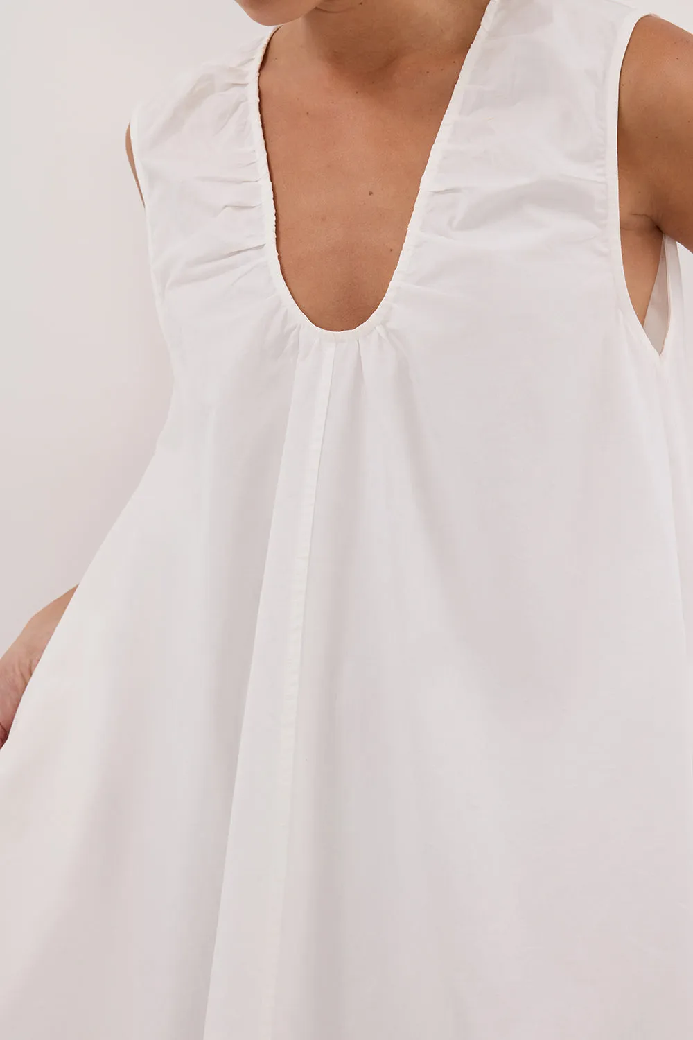 GABBY WHITE OVERSIZED COTTON MINI DRESS sold by Dissh product image thumbnail 5