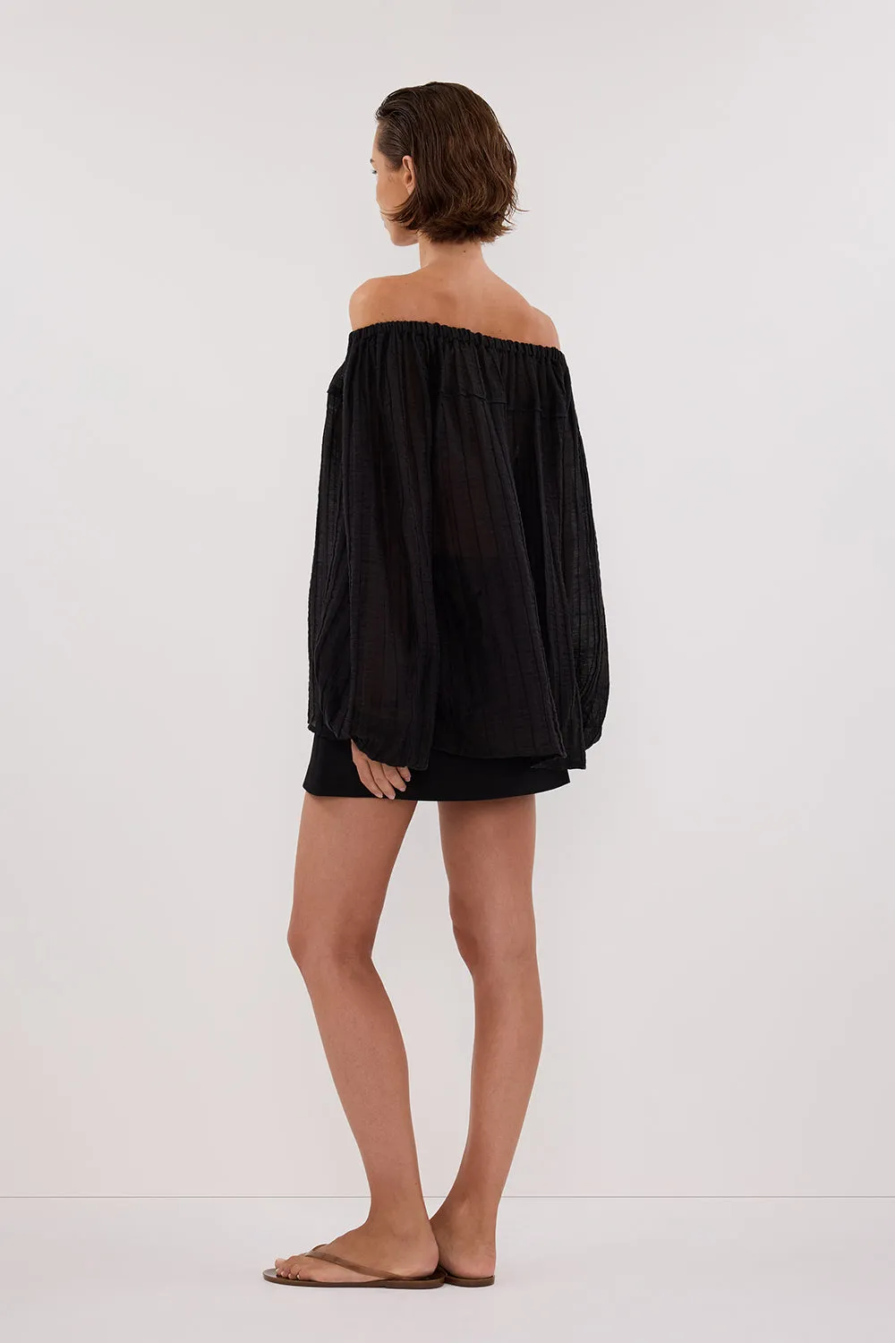 TAHITI BLACK LONG SLEEVE TOP sold by Dissh product image thumbnail 4