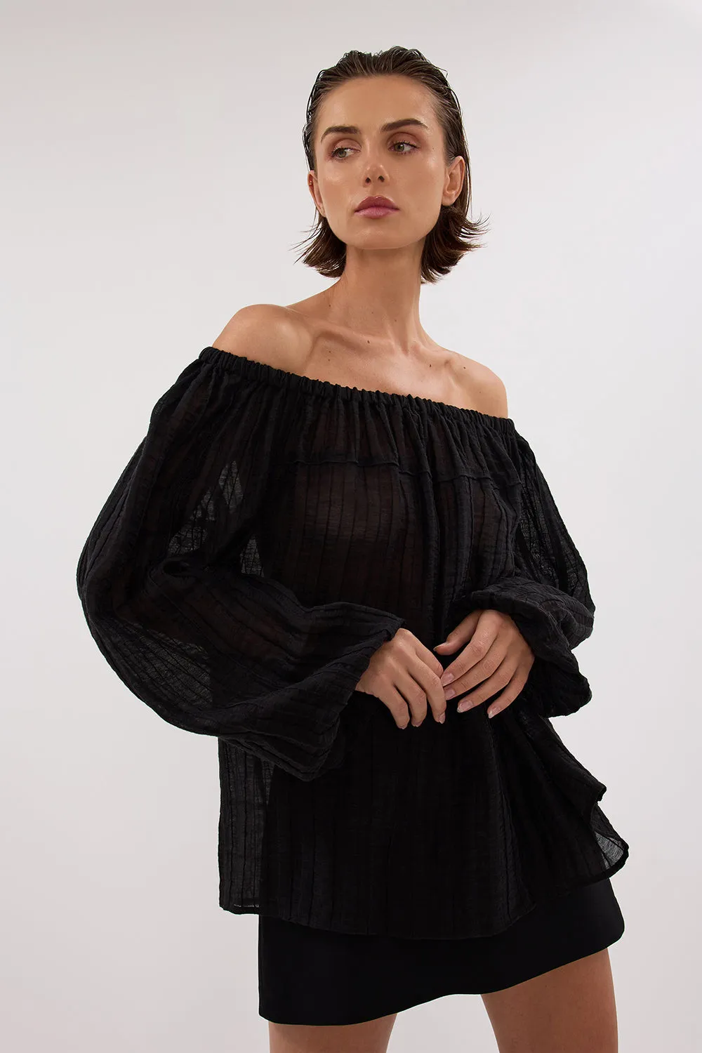 TAHITI BLACK LONG SLEEVE TOP sold by Dissh product image thumbnail 2