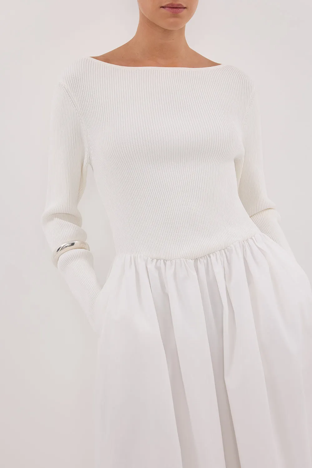 ABIGAIL WHITE HYBRID LONG SLEEVE MIDI DRESS sold by Dissh product image thumbnail 4