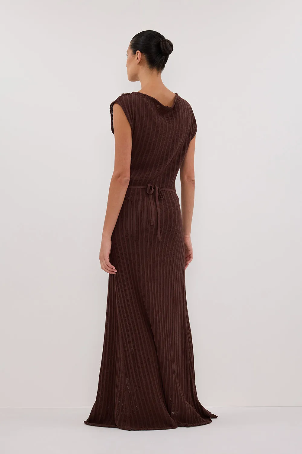 BOWIE WALNUT KNIT MAXI DRESS sold by Dissh product image thumbnail 4