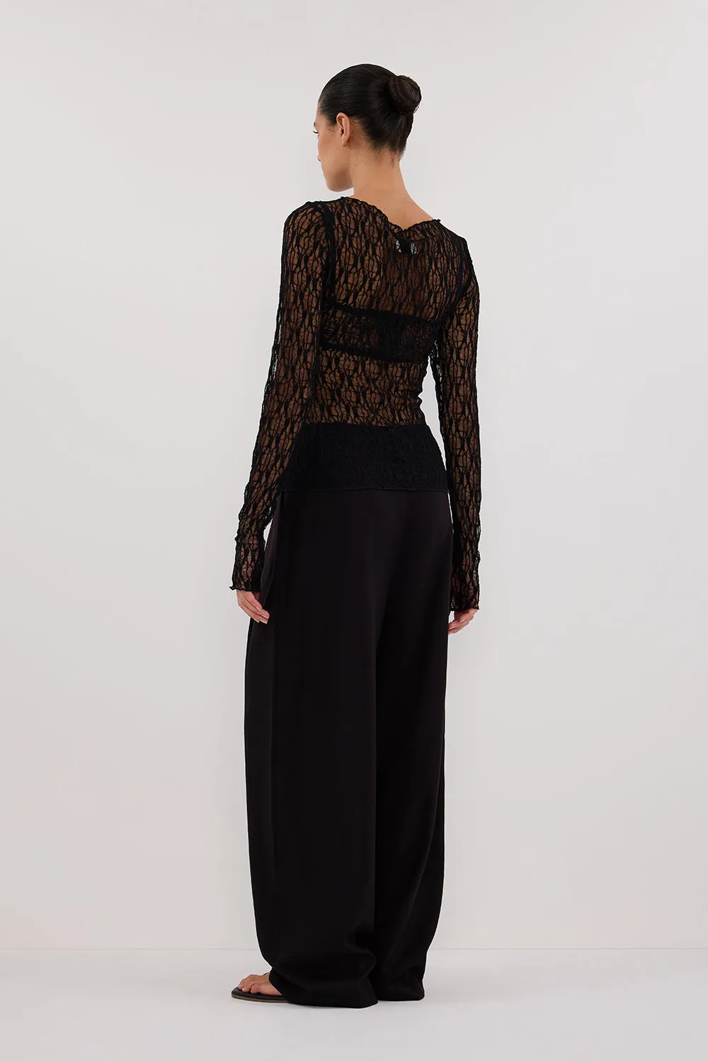 LIZZIE BLACK LACE LONG SLEEVE TOP sold by Dissh product image thumbnail 4