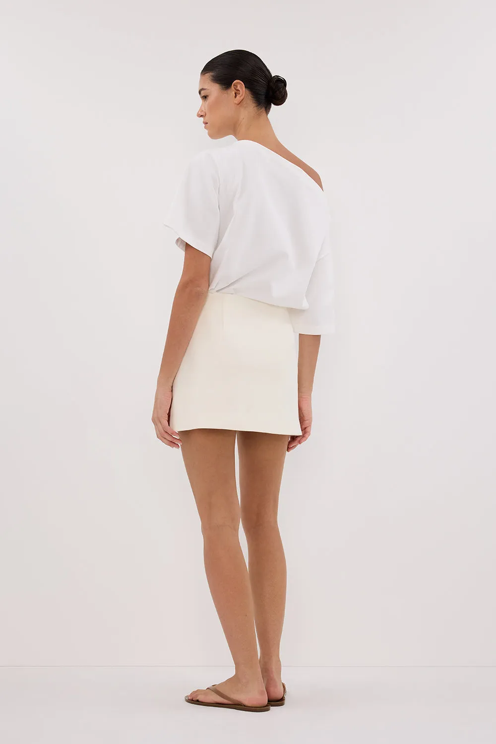 DEMI CREAM TAILORED SKORT sold by Dissh product image thumbnail 4