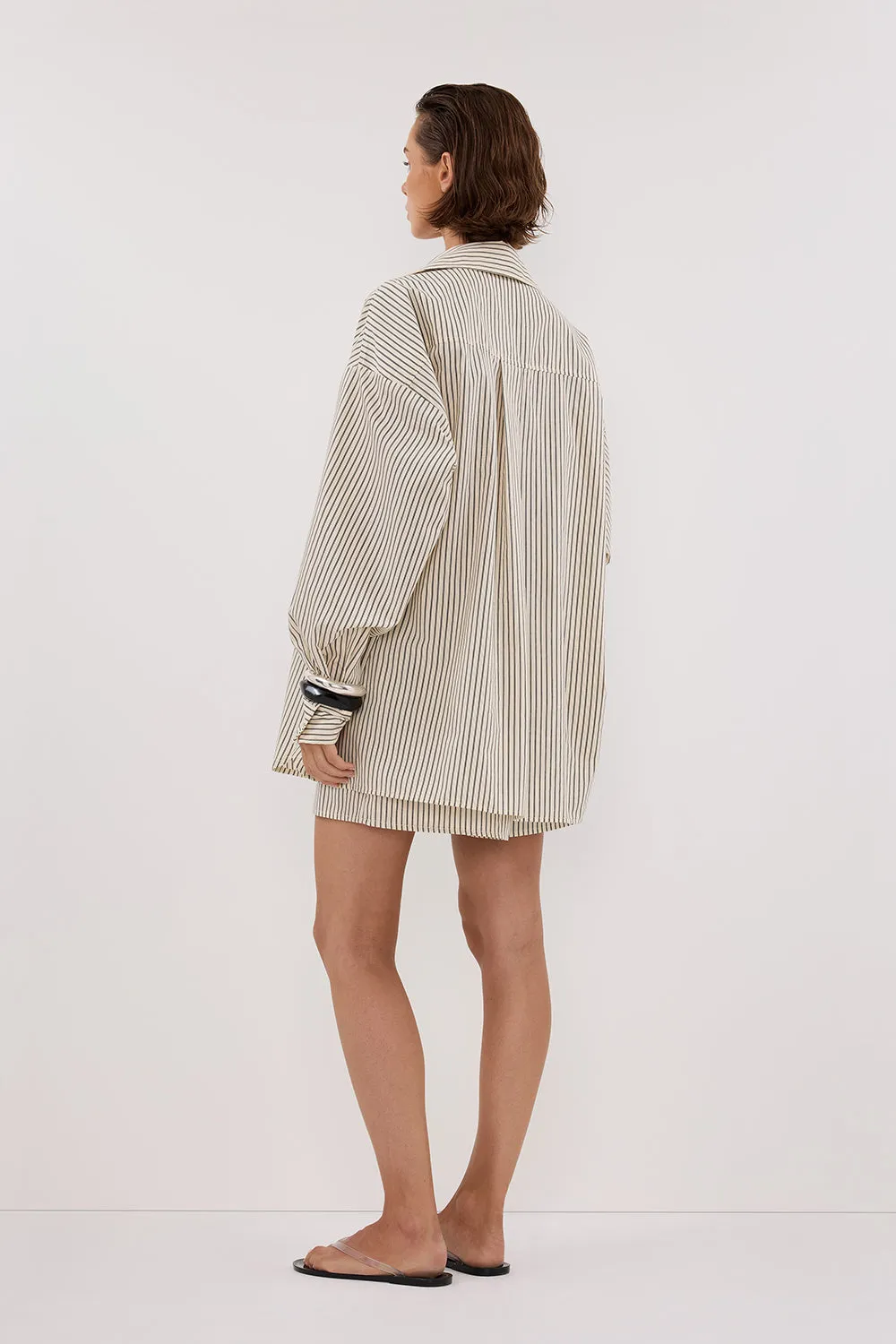 PALMA CREAM OVERSIZED SILK BLEND SHIRT sold by Dissh product image thumbnail 5