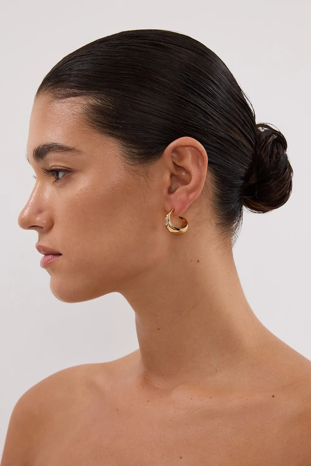 AMBER SCEATS ANSEL EARRING GOLD sold by Dissh product image thumbnail 4