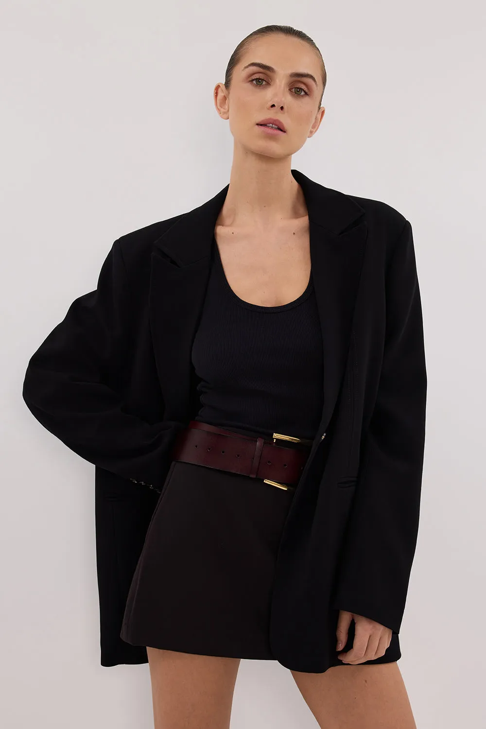 WESTWOOD BLACK OVERSIZED BOYFRIEND BLAZER sold by Dissh product image thumbnail 2