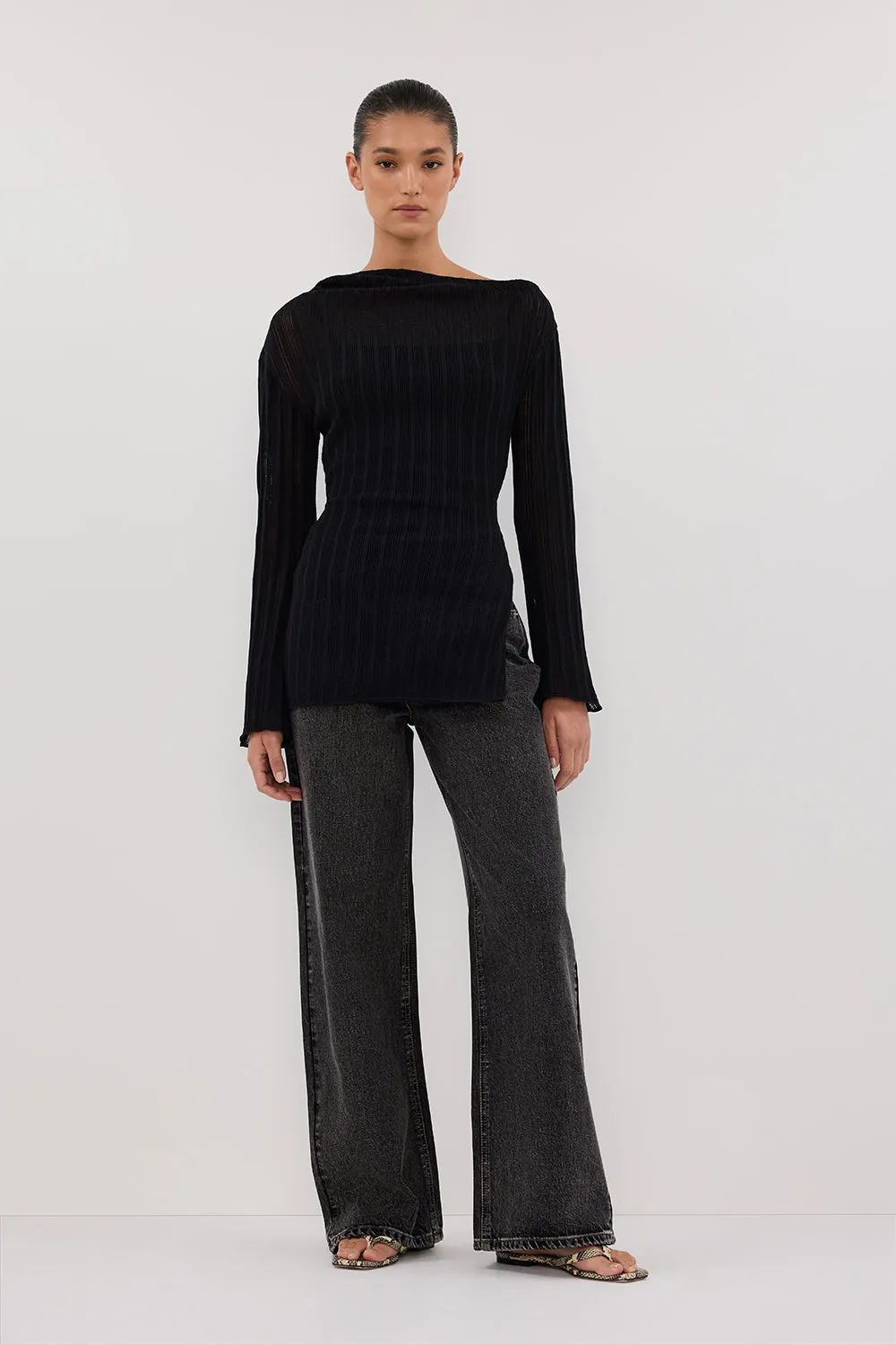 BOWIE BLACK LONG SLEEVE KNIT TOP sold by Dissh product image thumbnail 2