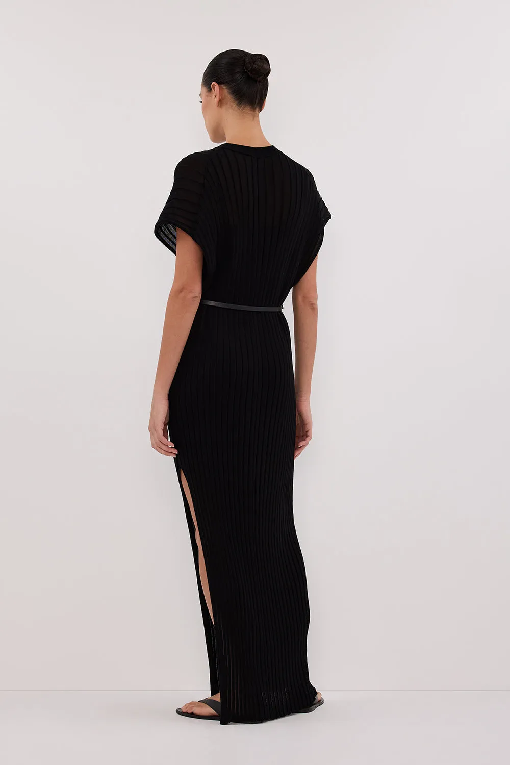 JADE BLACK KNIT MAXI DRESS sold by Dissh product image thumbnail 4