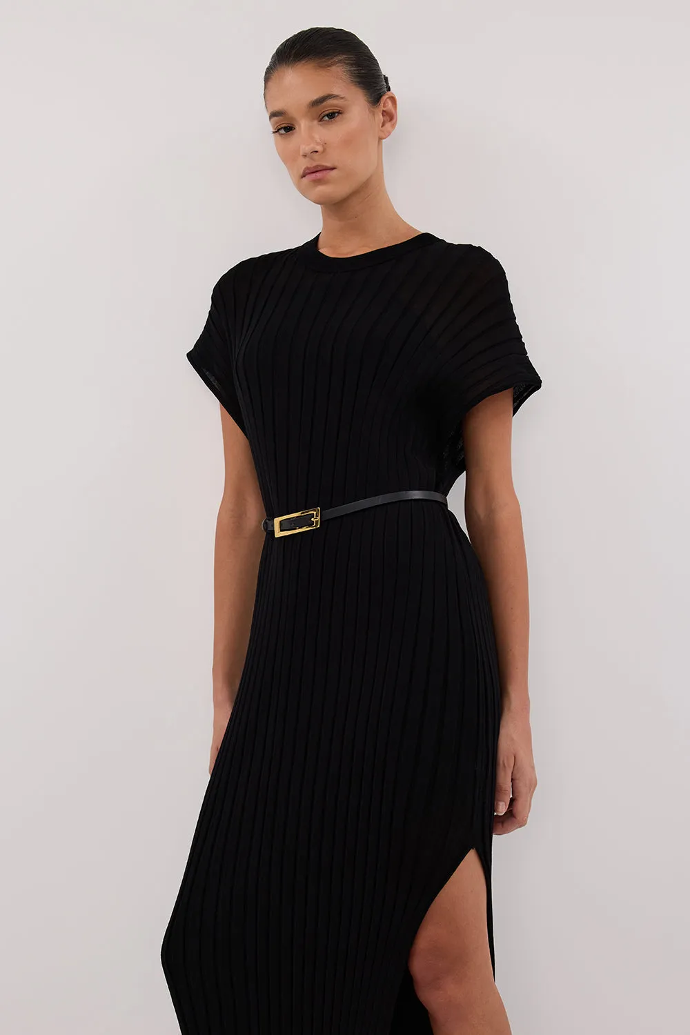 JADE BLACK KNIT MAXI DRESS sold by Dissh product image thumbnail 2