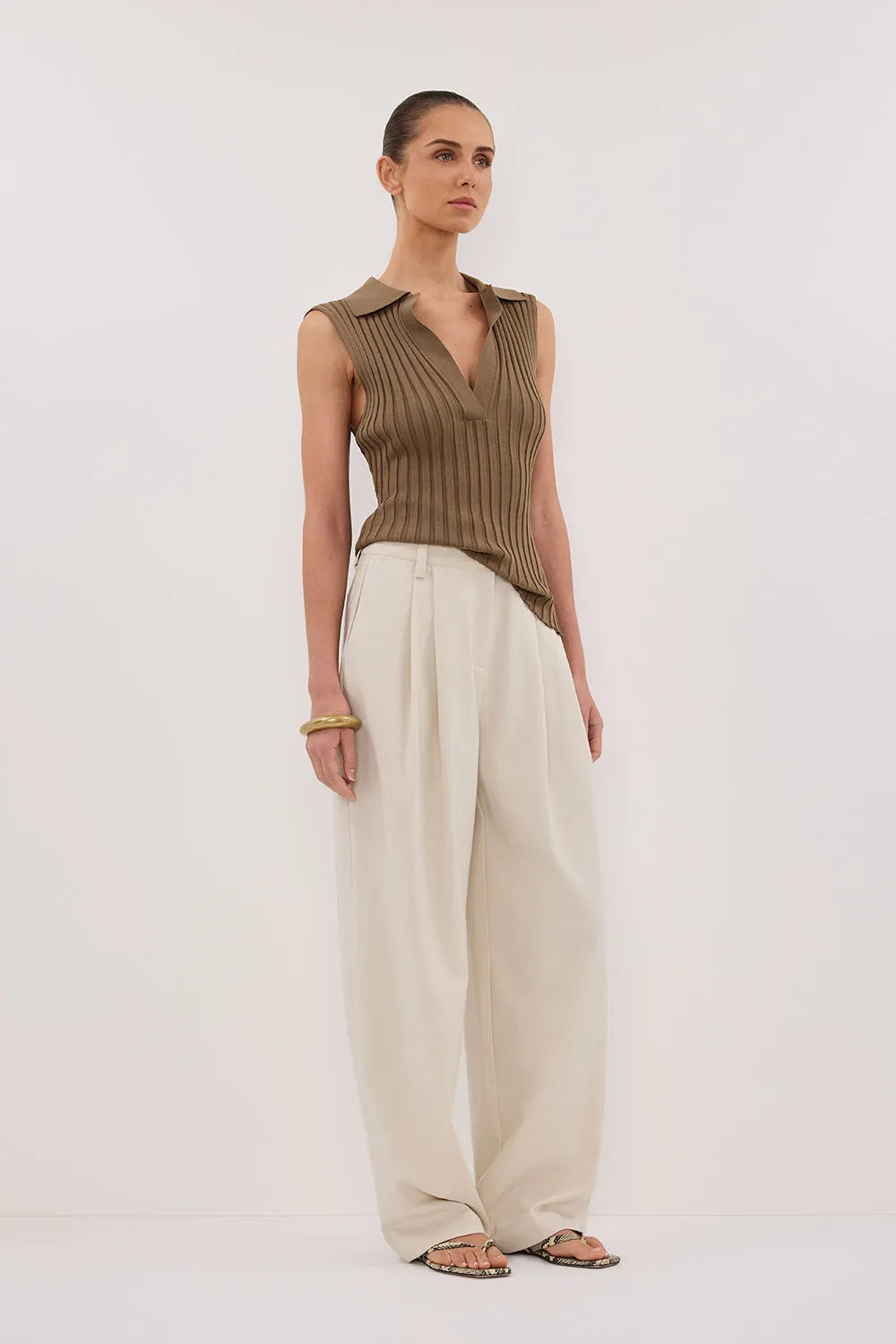 HAL OLIVE SLEEVELESS KNIT TOP sold by Dissh product image thumbnail 3