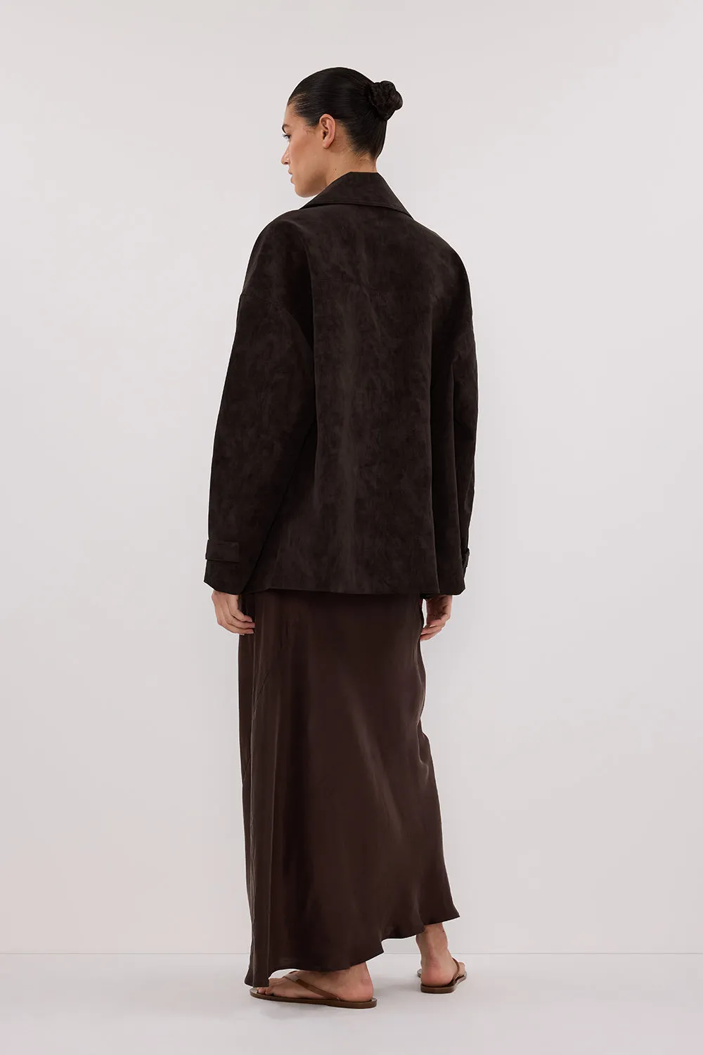 OAKLAND CHOC OVERSIZED FAUX SUEDE JACKET sold by Dissh product image thumbnail 4