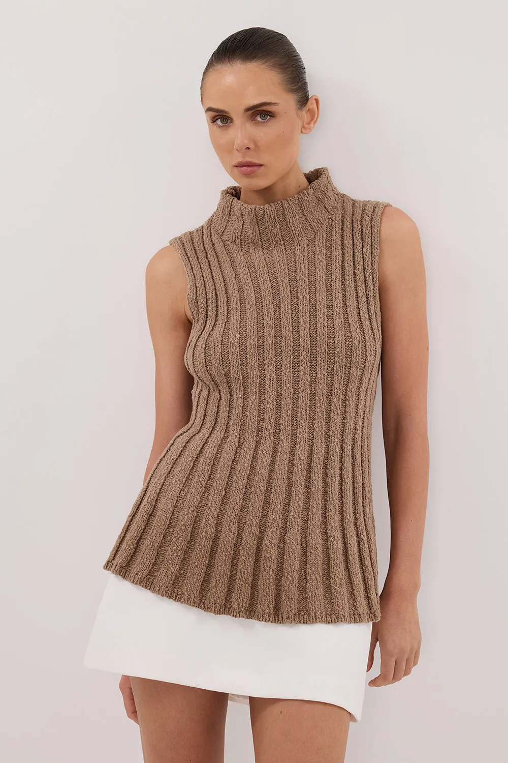 VERO TAN KNIT TOP sold by Dissh product image thumbnail 2