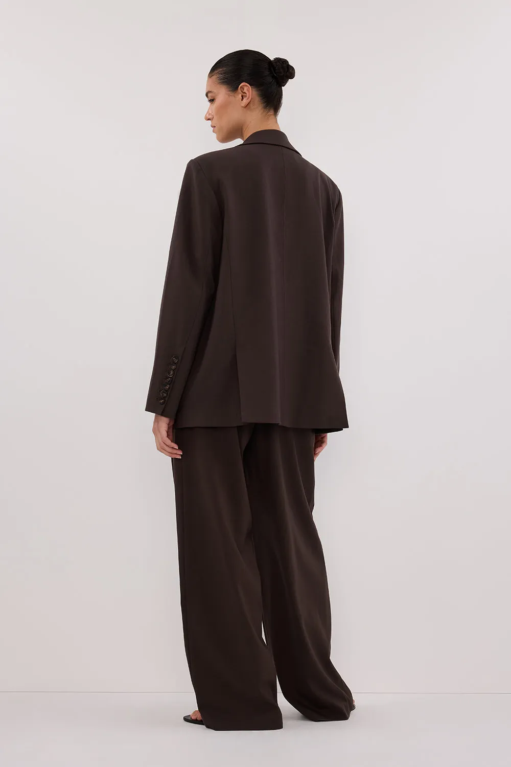 EDEN BITTER CHOC OVERSIZED BOXY BLAZER sold by Dissh product image thumbnail 5