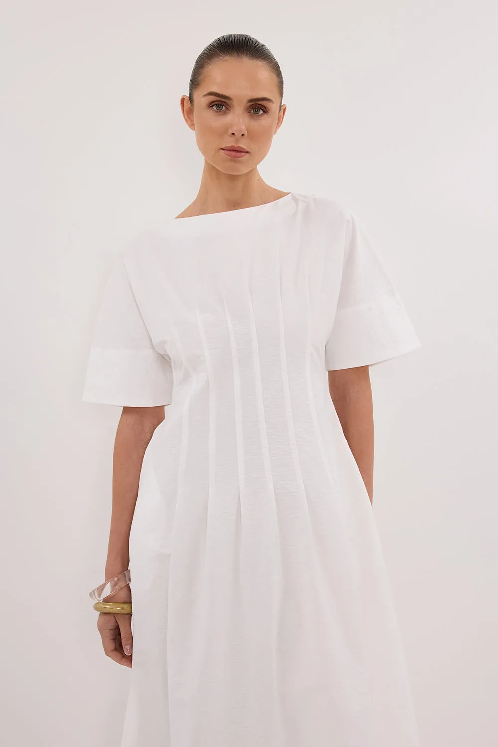 DAPHNE WHITE SLEEVED MIDI DRESS sold by Dissh product image thumbnail 2