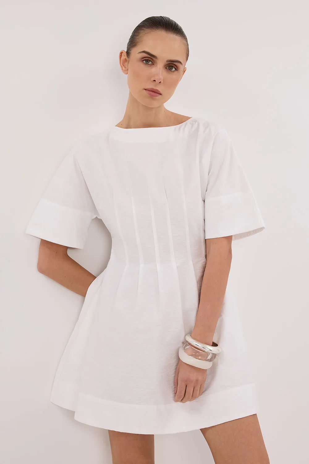 DAPHNE WHITE SLEEVED MINI DRESS sold by Dissh product image thumbnail 2