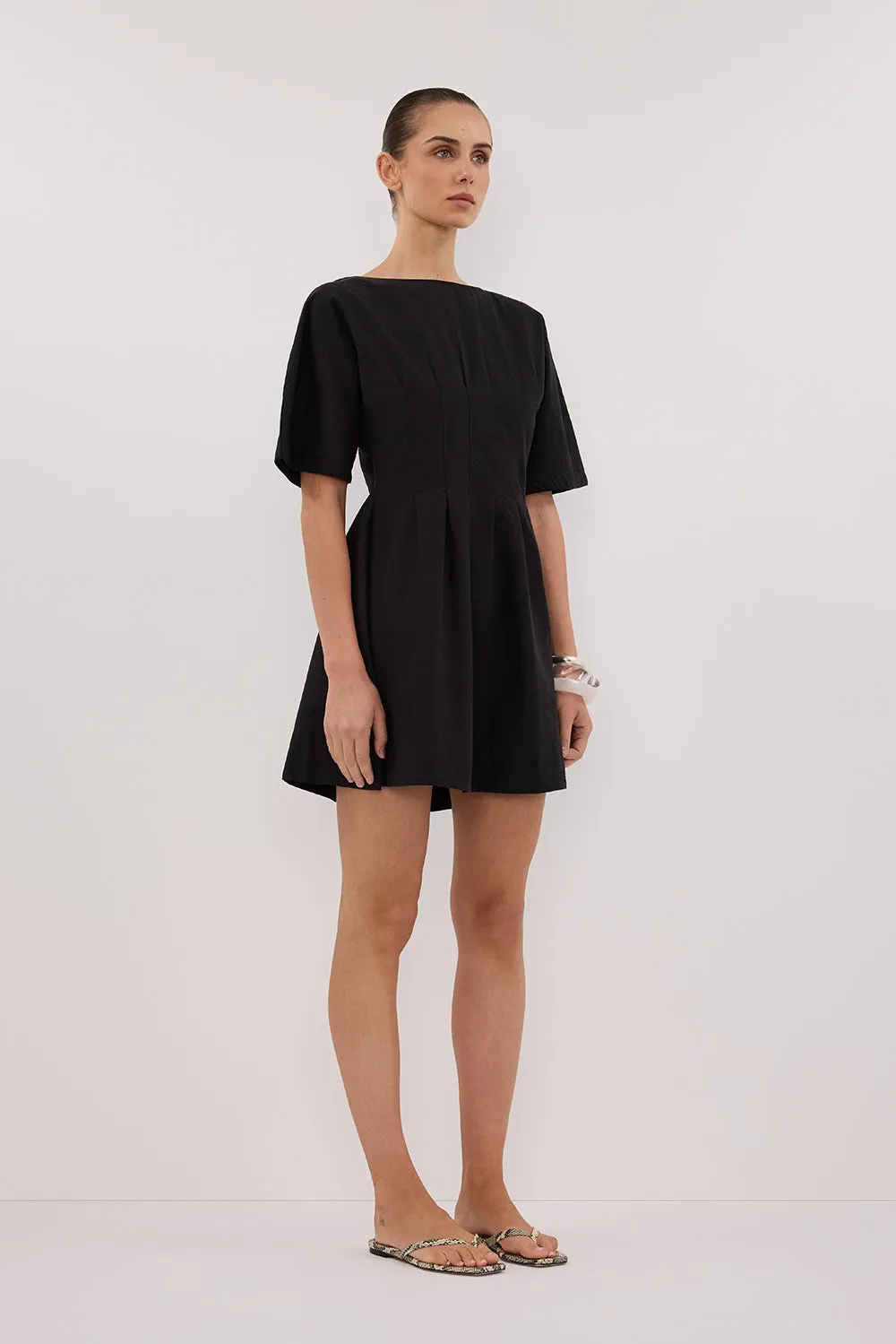 DAPHNE BLACK SLEEVED MINI DRESS sold by Dissh product image thumbnail 3