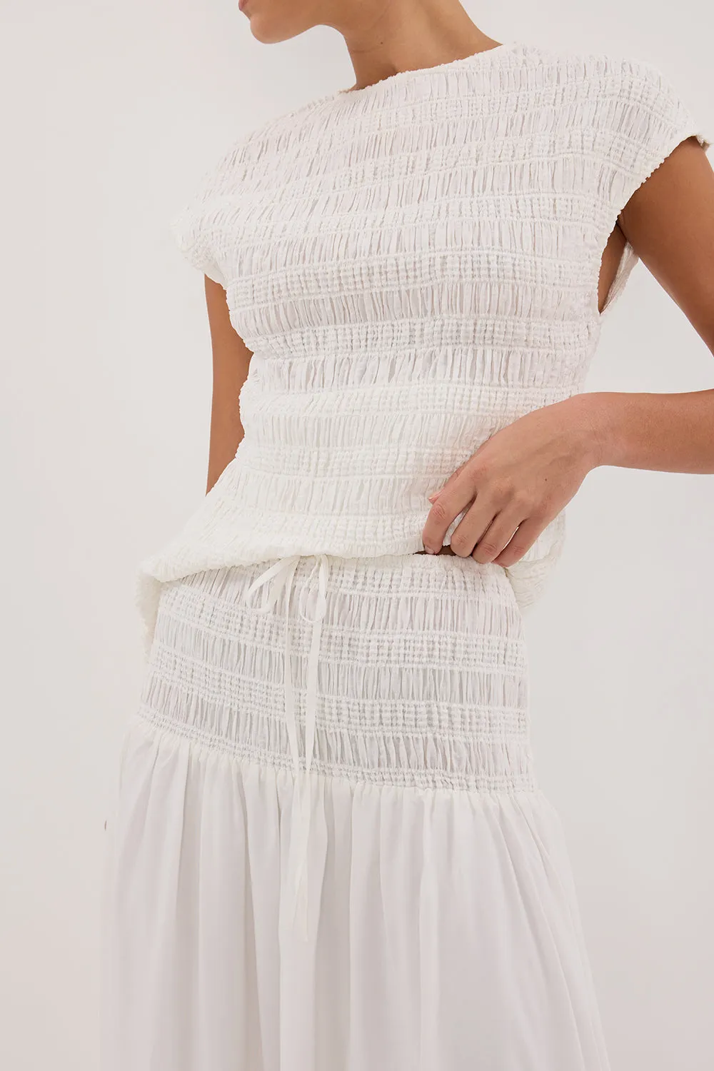 SIERRA WHITE TEXTURED MIDI SKIRT sold by Dissh product image thumbnail 5