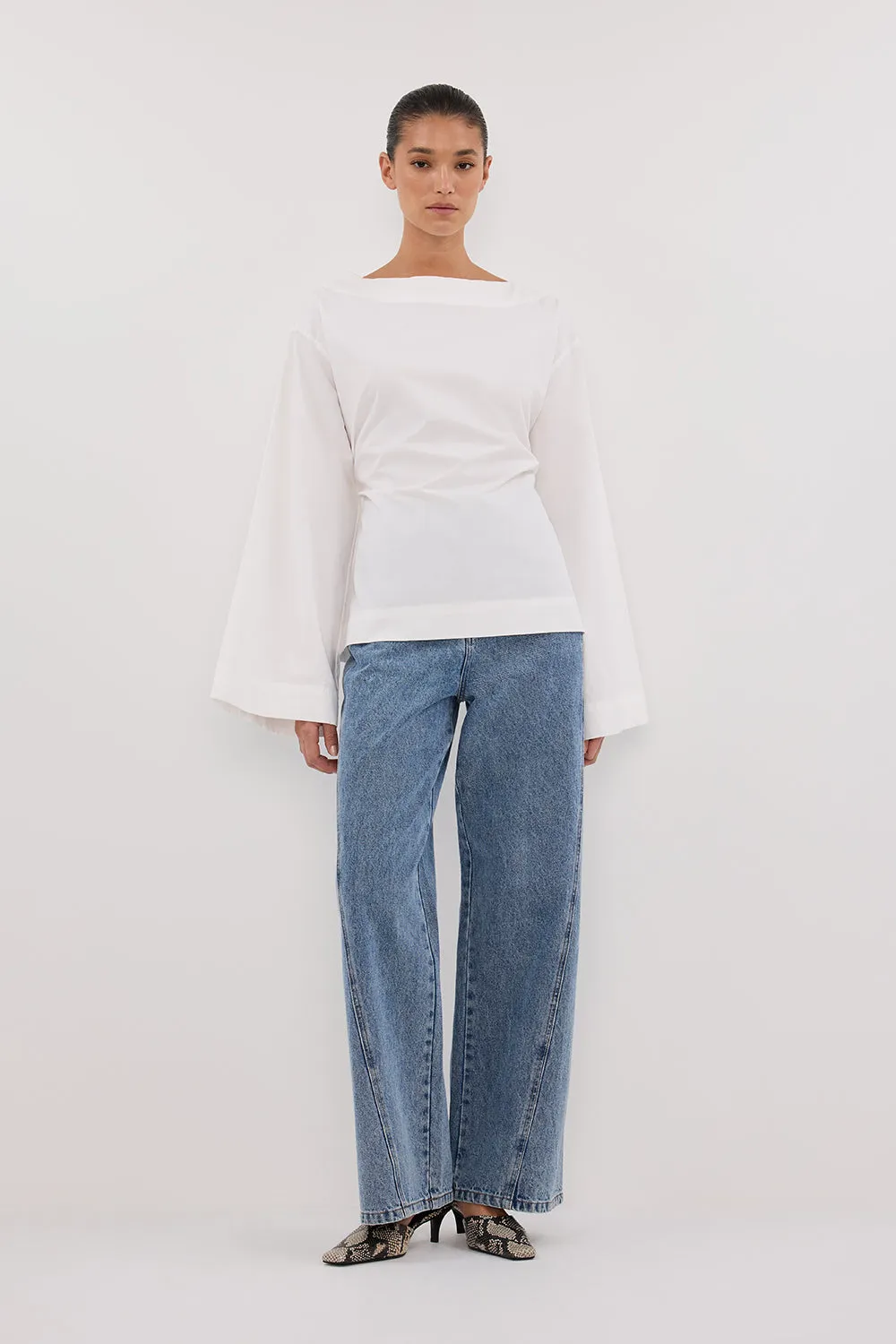 IVY WHITE LONG SLEEVE TOP sold by Dissh product image thumbnail 2