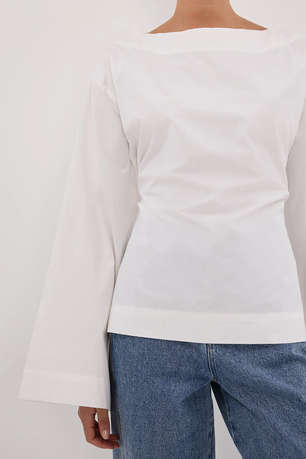 IVY WHITE LONG SLEEVE TOP sold by Dissh product image thumbnail 5