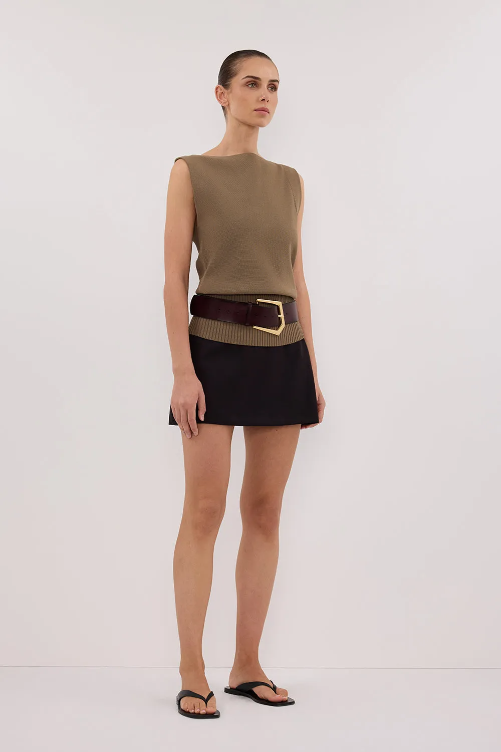 ELSA OLIVE SLEEVELESS KNIT TOP sold by Dissh product image thumbnail 3
