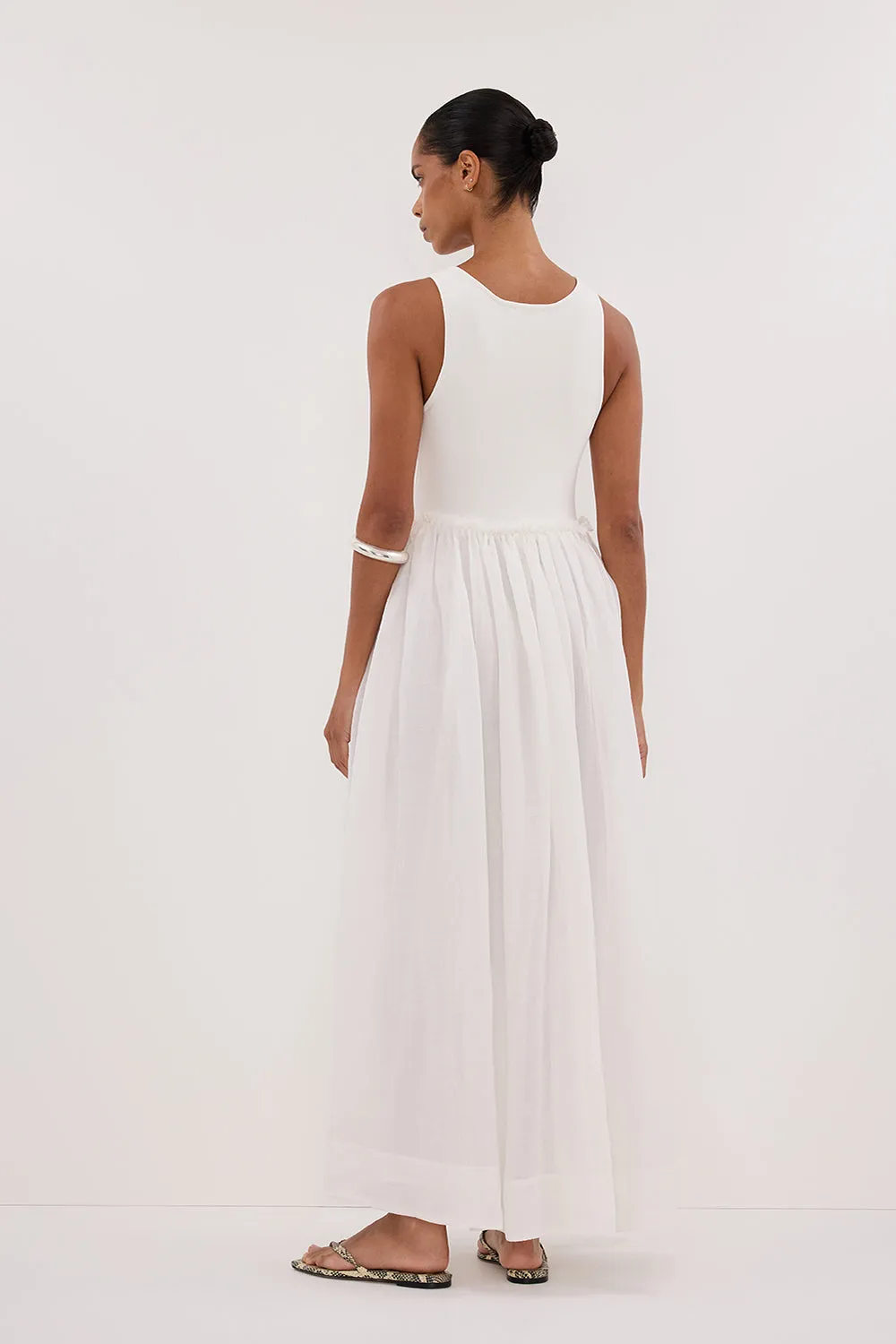 APRIL WHITE HYBRID KNIT MIDI DRESS sold by Dissh product image thumbnail 4