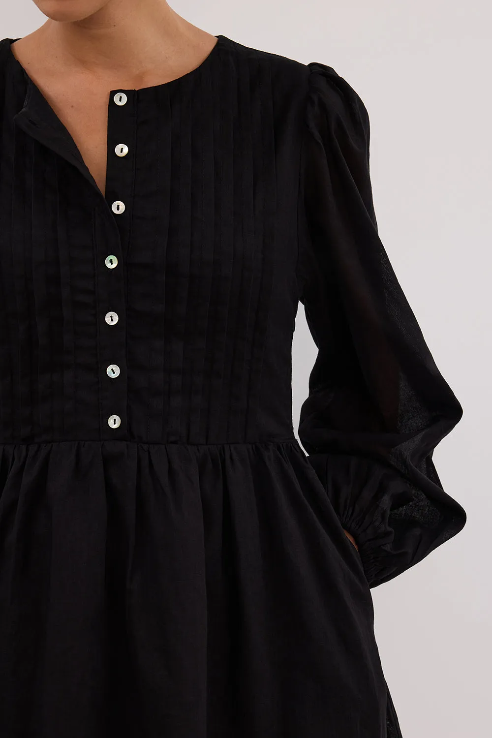 LARS BLACK BUTTON SLEEEVED MINI sold by Dissh product image thumbnail 5