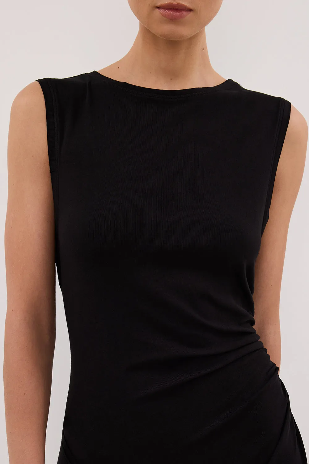 HADLEY BLACK SLEEVELESS KNIT MAXI DRESS sold by Dissh product image thumbnail 5