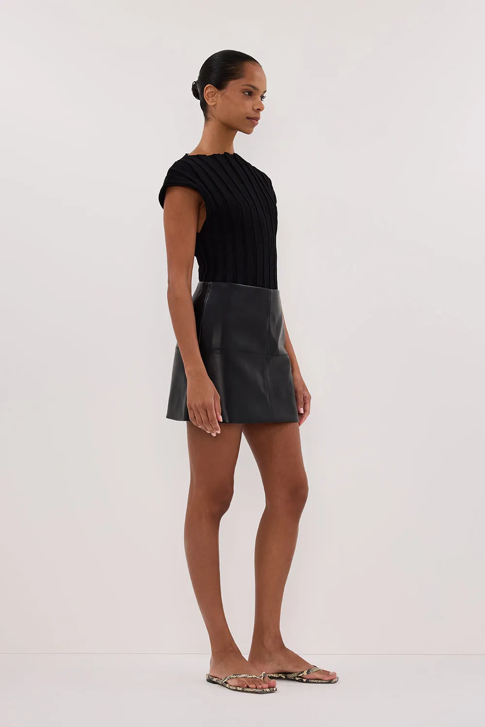 MONTY BLACK FAUX LEATHER MINI SKIRT sold by Dissh product image thumbnail 3
