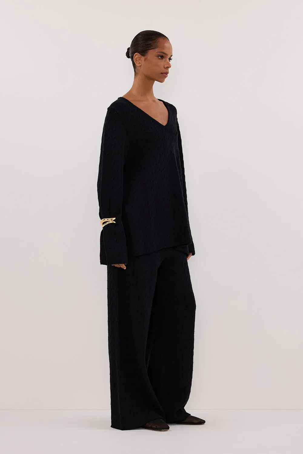 MAREN BLACK CABLE KNIT PANT sold by Dissh product image thumbnail 3