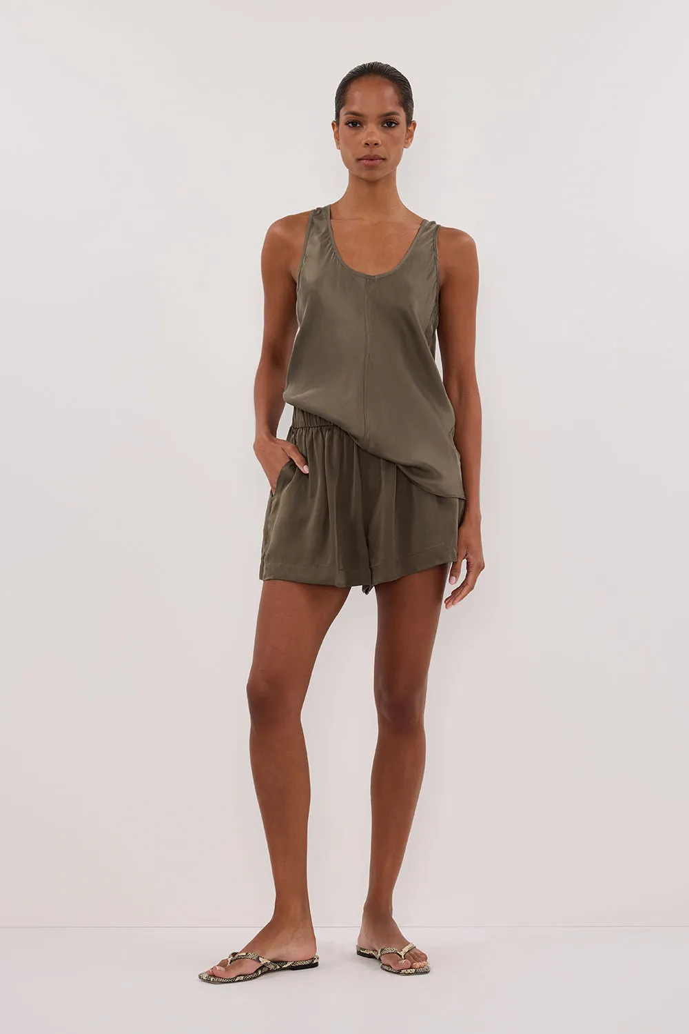 ISLA OLIVE SILK SHORT sold by Dissh