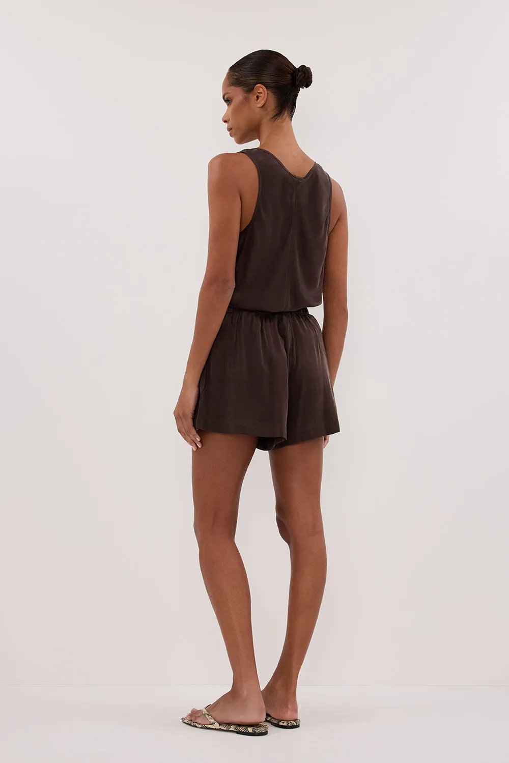 ISLA BITTER CHOC SILK SHORT sold by Dissh product image thumbnail 4