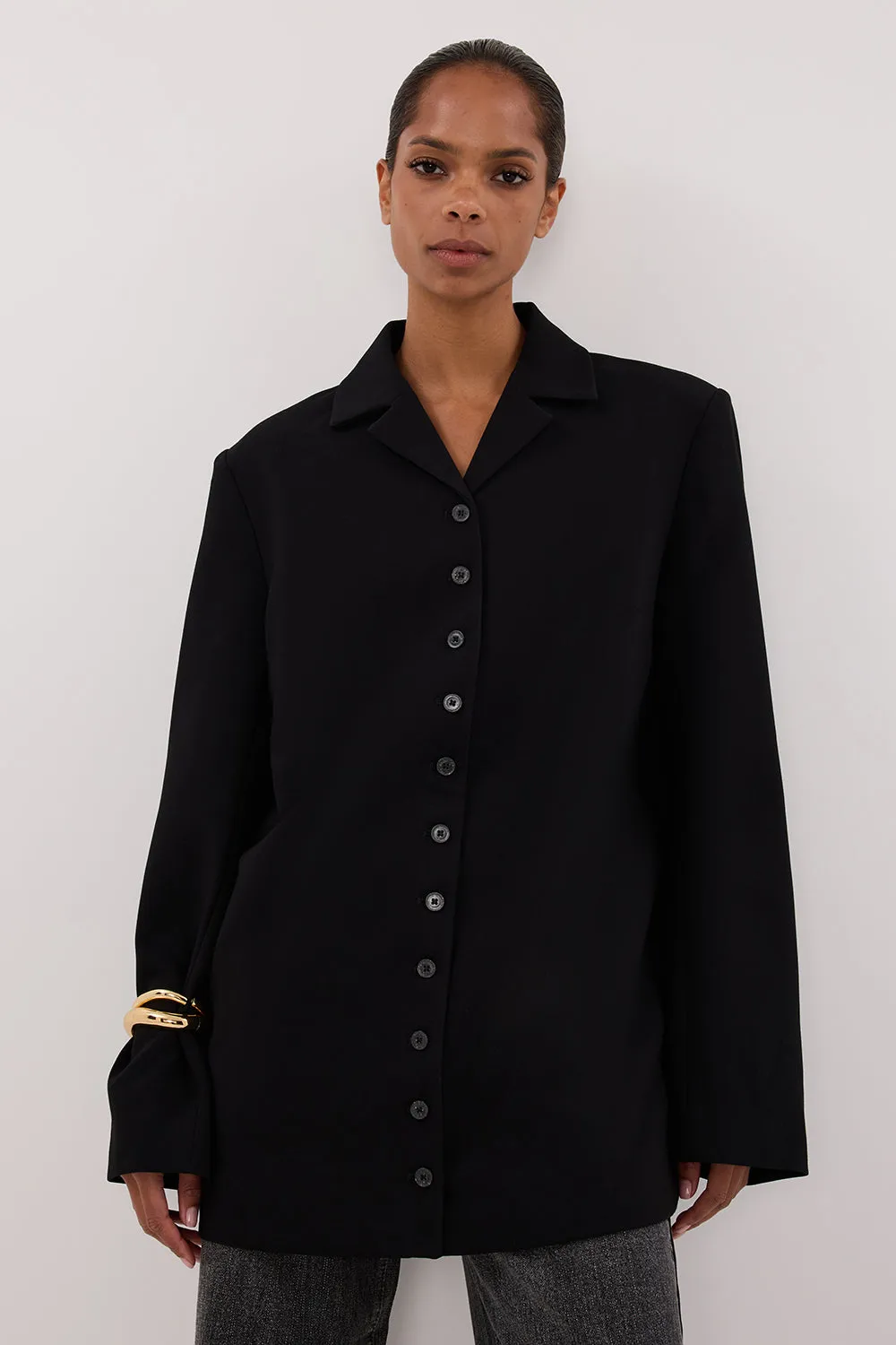 RYKER BLACK OVERSIZED BLAZER sold by Dissh product image thumbnail 3