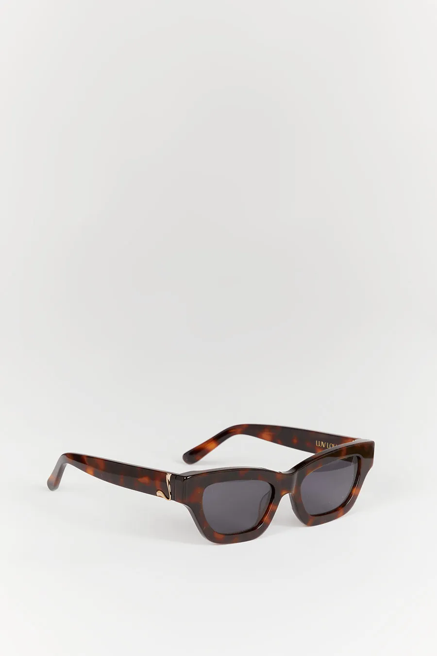 LUV LOU THE CARMEL TORT SUNGLASSES sold by Dissh product image thumbnail 3