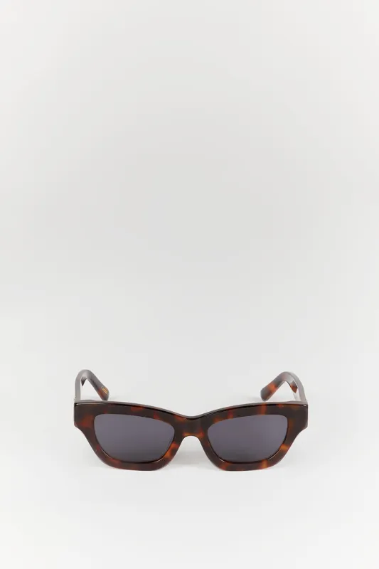 LUV LOU THE CARMEL TORT SUNGLASSES sold by Dissh