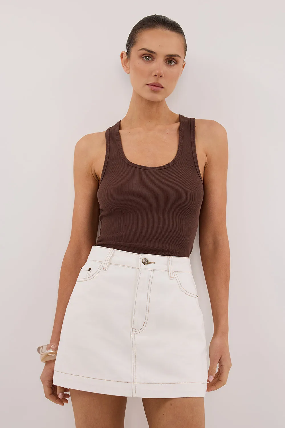 KERA WHITE DENIM A LINE SKORT sold by Dissh product image thumbnail 2