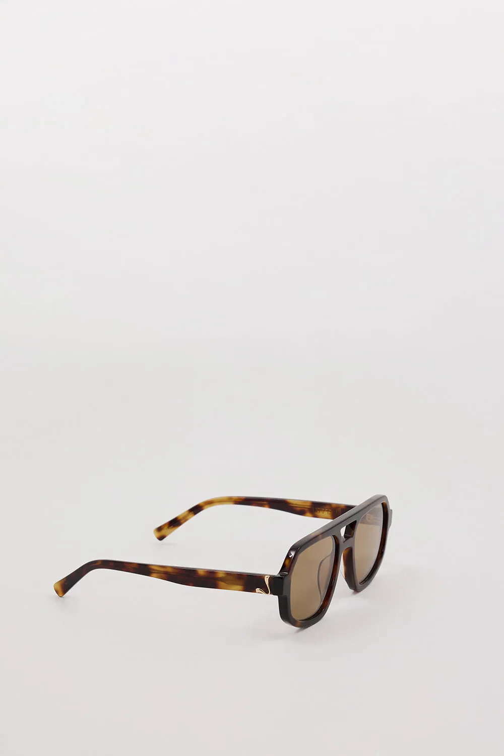 LUV LOU THE BANKS KHAKI SUNGLASSES sold by Dissh product image thumbnail 3